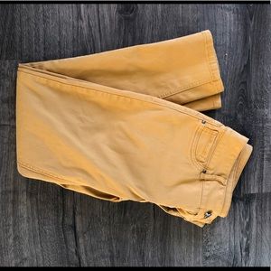 Maurices Demiflex Jeggings in Mustard. SizeM/R